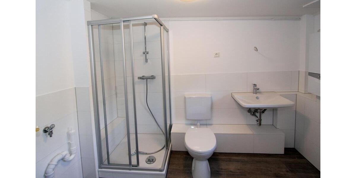 Doppelhaushälfte Blekendorf - 5 Zimmer, 178 m&sup2;, 1.500&euro; | Angebot:25591108