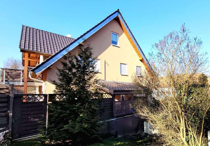 Haus zum Kaufen in Ostfildern-Scharnhausen 899.000 € 258 m²