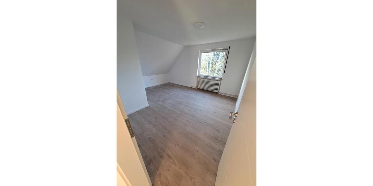 Etagenwohnung Friedeburg - 1 Zimmer, 50 m&sup2;, 500&euro; | Angebot:26674453