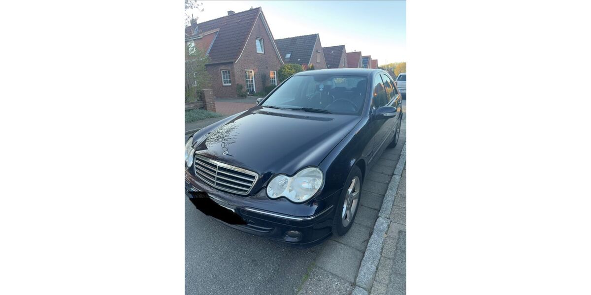 Mercedes-Benz C 200 199.835 km 4.000 &euro; Tönning 25832