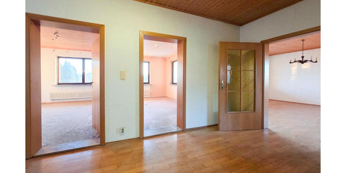 Einfamilienhaus in ruhiger Stadtrandlage von Gera – solides Haus mit Potenzial! *Provisionsfrei! - Einfamilienhaus Gera Leumnitz | Angebot:26376586