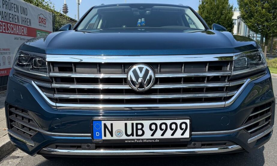 VW Touareg 78.000 km 39.800 € Nürnberg 90461