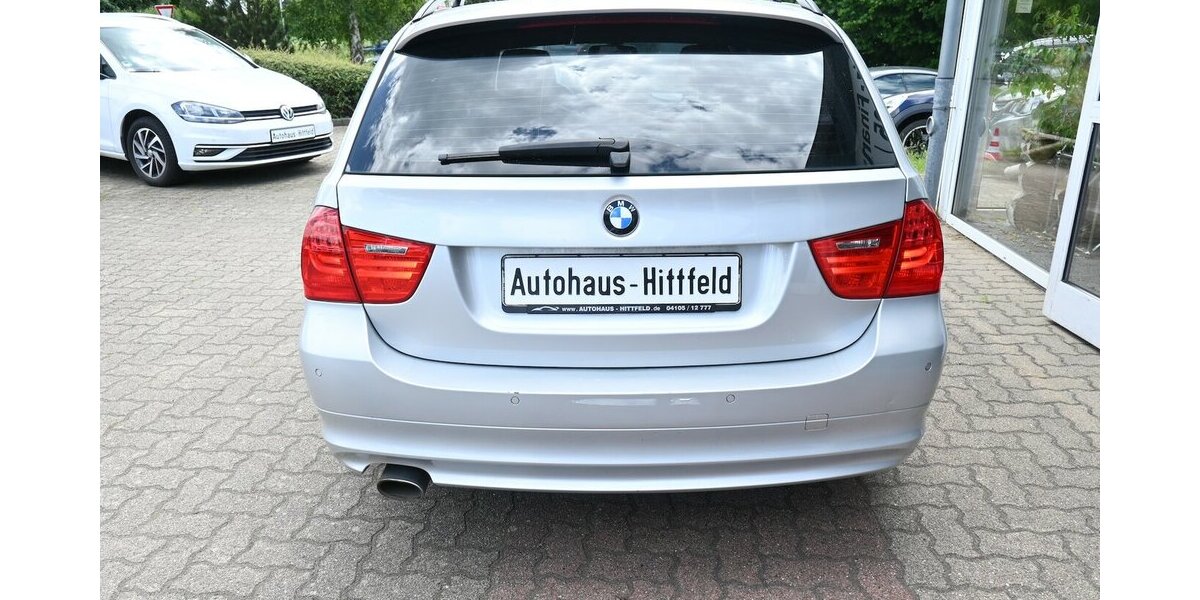 BMW 320 dAut tour Klimaaut Pano Navi Leder PDC 17Alu 240.000 km 6.400 &euro; Seevetal - Hittfeld 21218