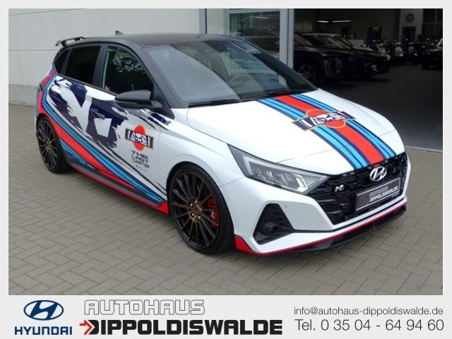 i20