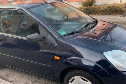 Ford Fiesta 141.943 km 1.800 &euro; München 81379
