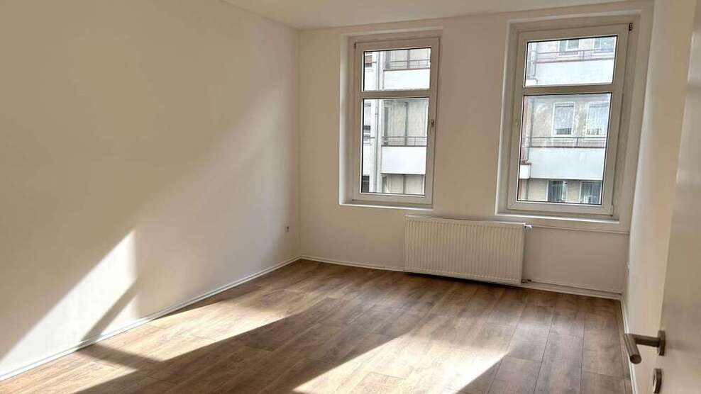 Wohnung zum Kaufen in Leipzig 169.700 € 52.33 m²