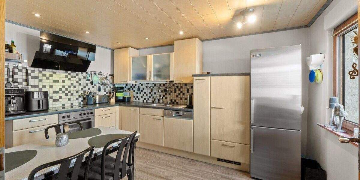 Einfamilienhaus Niederzier / Ellen Ellen - 6 Zimmer, 178 m&sup2;, 299.000&euro; | Angebot:24460492