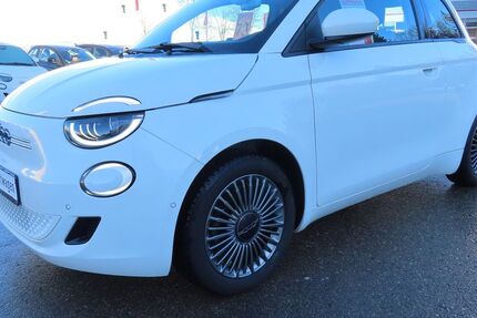 Fiat 500e 48.000 km 14.900 &euro; Kempten 87437