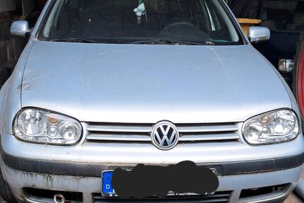 VW Golf 305.546 km 800 &euro; Bad Mergentheim 97980