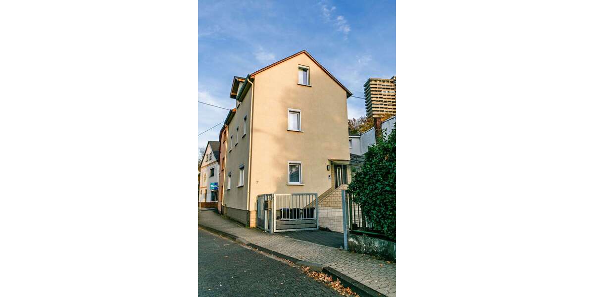 Haus zum Kaufen in Vallendar 329.000 € 120 m² 4 zimmer