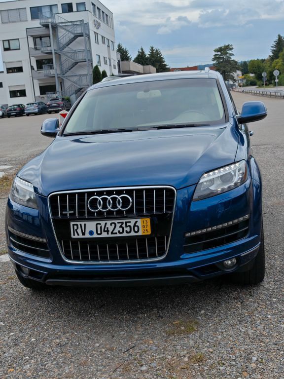 Q7