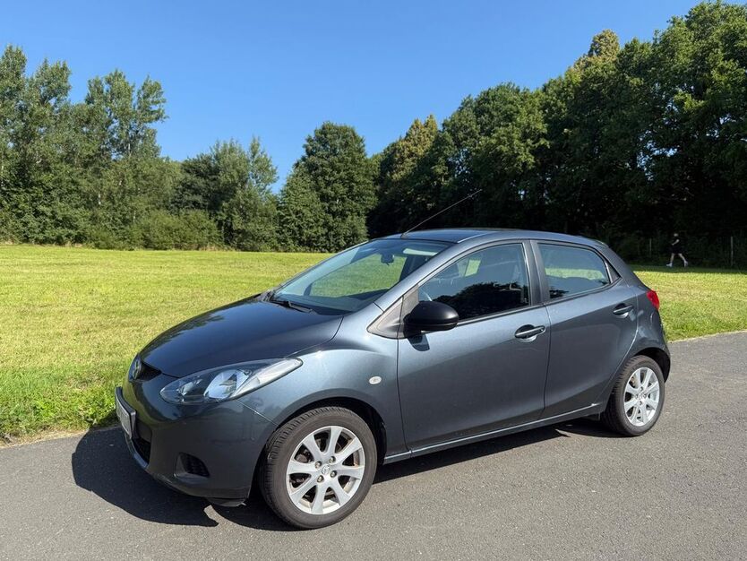 Mazda 2 157.000 km 3.500 € Burbach 57299