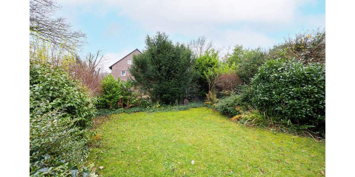 Reihenendhaus Krefeld Bockum - 5 Zimmer, 146 m&sup2;, 420.000&euro; | Angebot:25373702