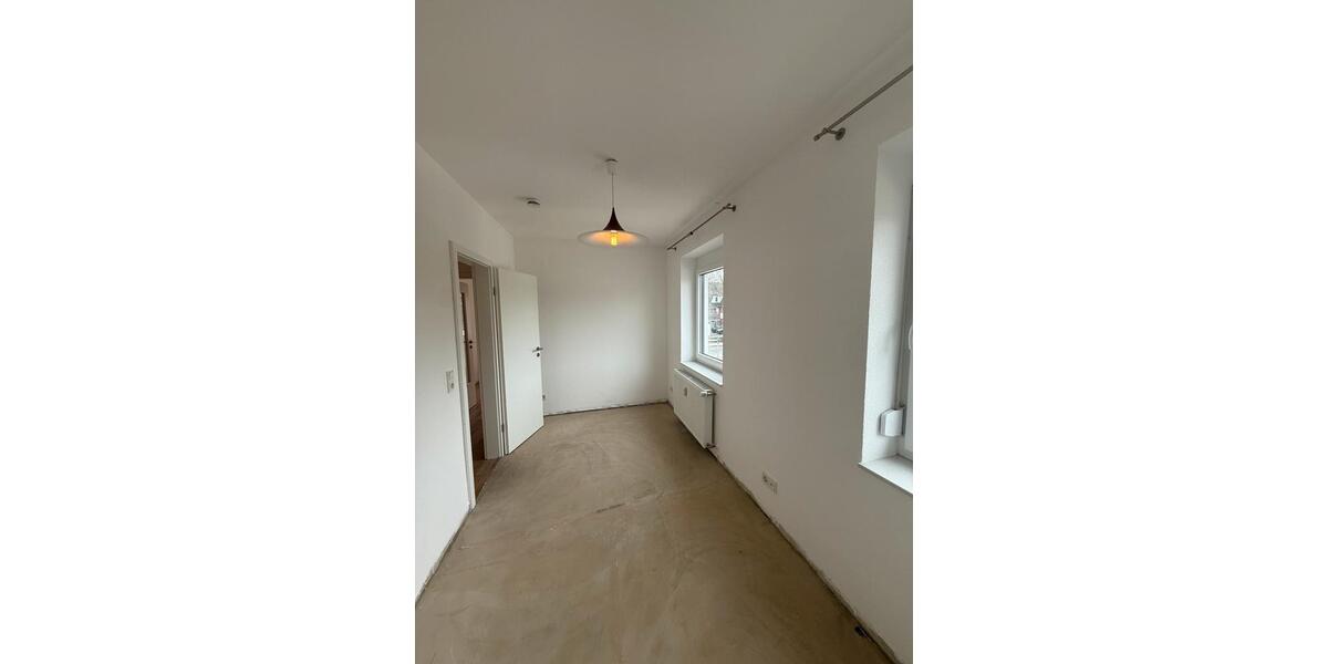 Etagenwohnung Delmenhorst Düsternort - 4 Zimmer, 90 m&sup2;, 970&euro; | Angebot:26409813