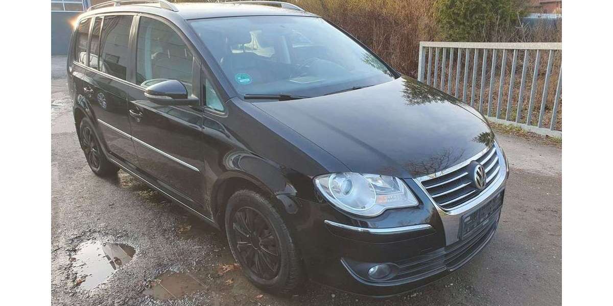 VW Touran 259.000 km 2.900 &euro; Melle 49324
