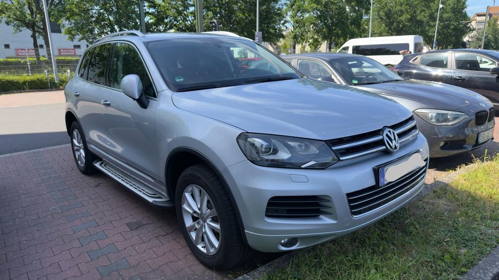 VW Touareg 281.500 km 11.500 &euro; Sankt Augustin 53757