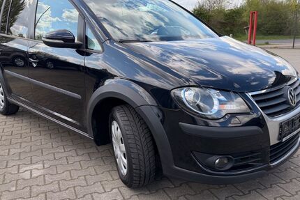 VW Touran 132.670 km 5.700 &euro; Lingen 49808