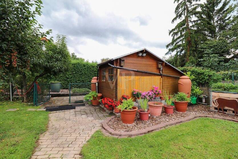 Traumhaftes Einfamilienhaus mit großem Grundstück und Bauplatz in Top-Lage von Oberderdingen