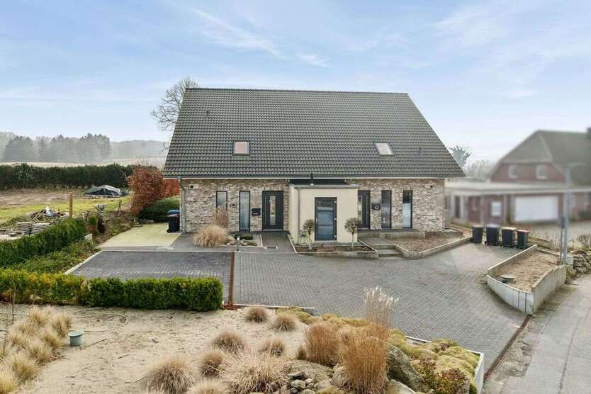 Haus zum Kaufen in Scharbeutz 565.000 € 186.28 m²