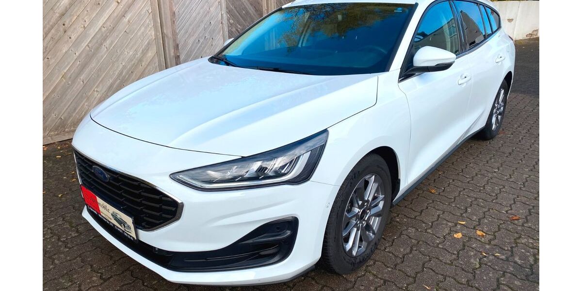 Ford Focus 76.000 km 18.600 &euro; Neumünster 24536