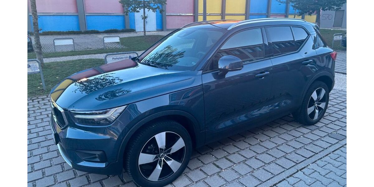 Volvo XC40 89.000 km 23.900 &euro; München 81369