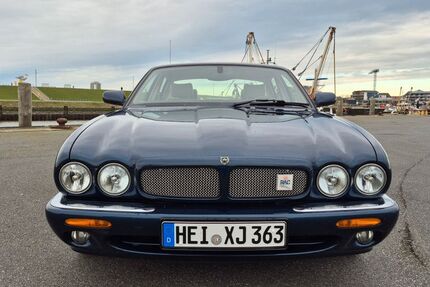 Jaguar XJR 160.000 km 25.999 &euro; Heide 25746