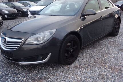 Opel Insignia 292.000 km 2.948 &euro; Alsdorf 52477