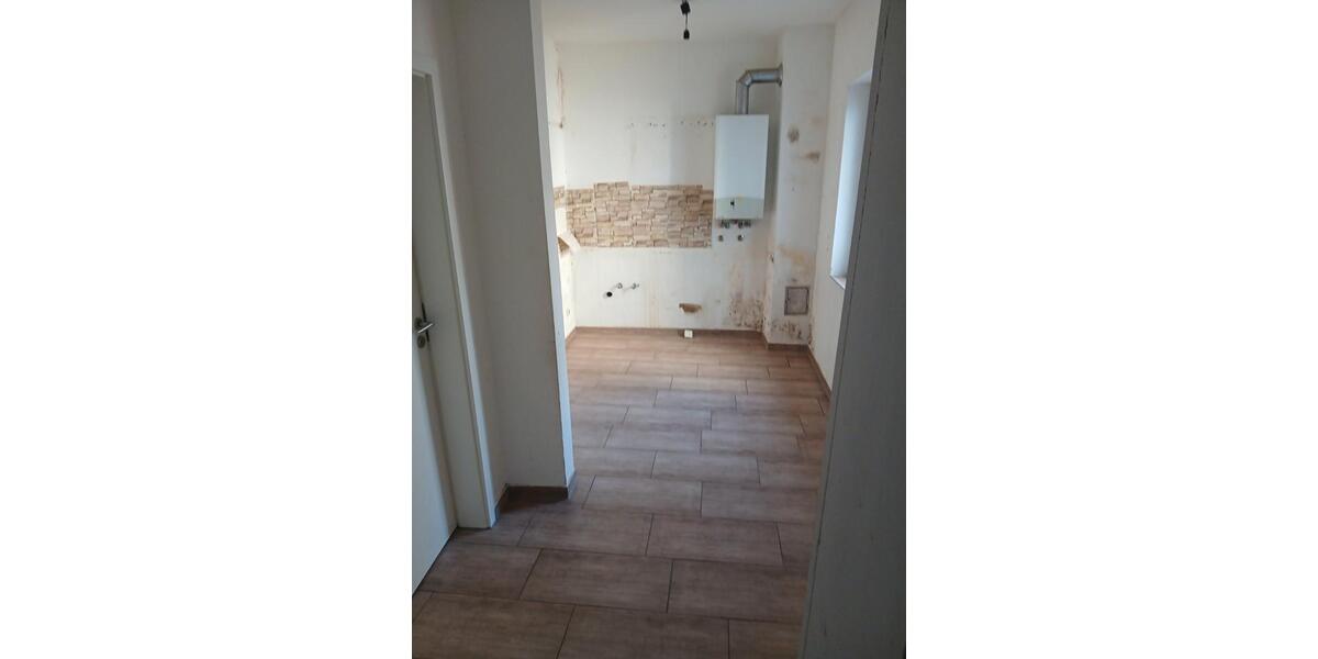 Erdgeschoßwohnung Göppingen - 4.5 Zimmer, 87 m&sup2;, 179.000&euro; | Angebot:26018652