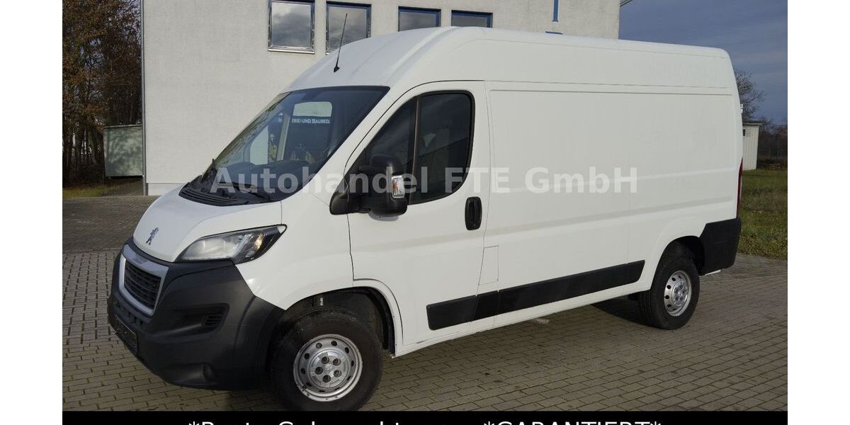 Peugeot Boxer 231.400 km 8.999 &euro; Bitterfeld 06749