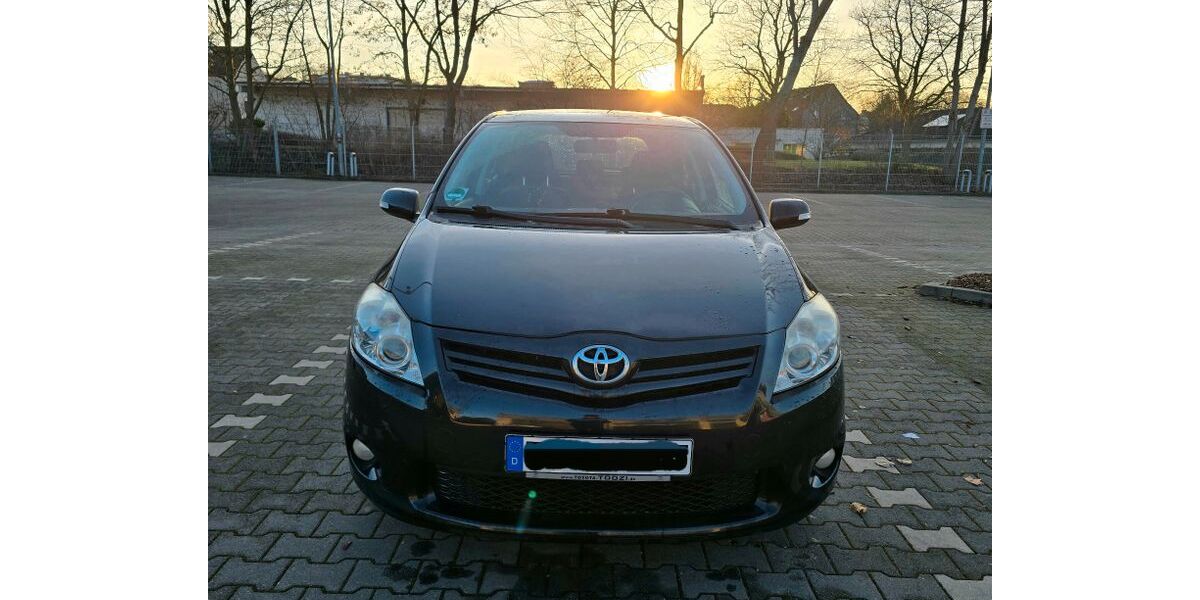 Toyota Auris 233.000 km 4.000 &euro; Witten 58453