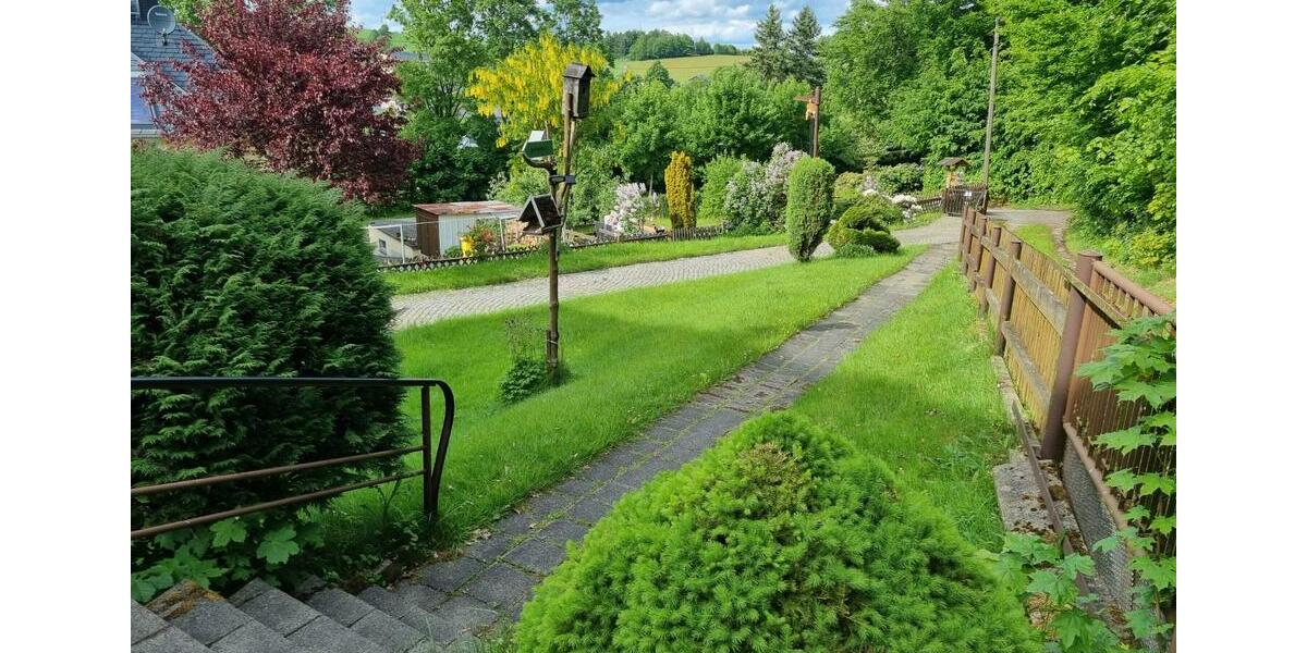 Haus Zweifamilienhaus in Traumlage von Thum Stadtnähe 9 zimmer