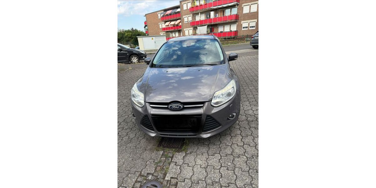 Ford Focus 250.000 km 3.200 &euro; Troisdorf 53844