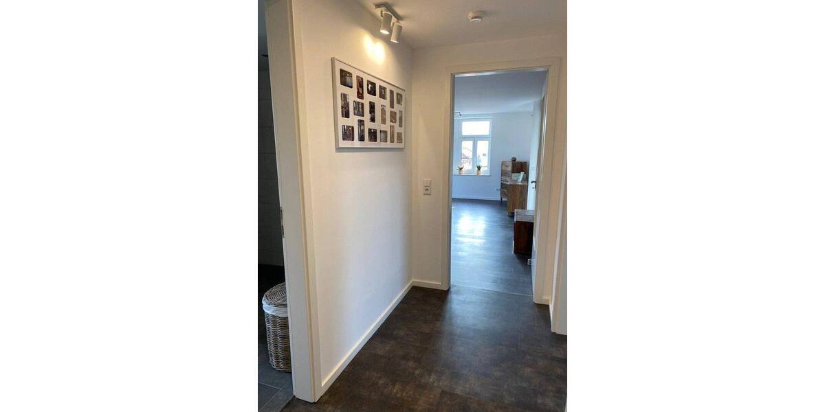 Etagenwohnung Weimar Nordvorstadt - 2 Zimmer, 82 m&sup2;, 880&euro; | Angebot:26841291
