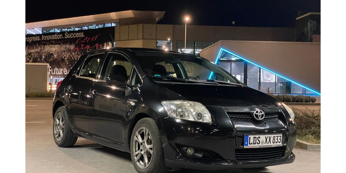 Toyota Auris 147.210 km 4.500 &euro; Erkner bei Berlin 15537