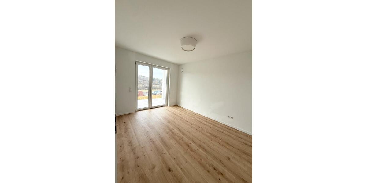 Etagenwohnung Weikersheim - 2 Zimmer, 82 m&sup2;, 700&euro; | Angebot:25294162