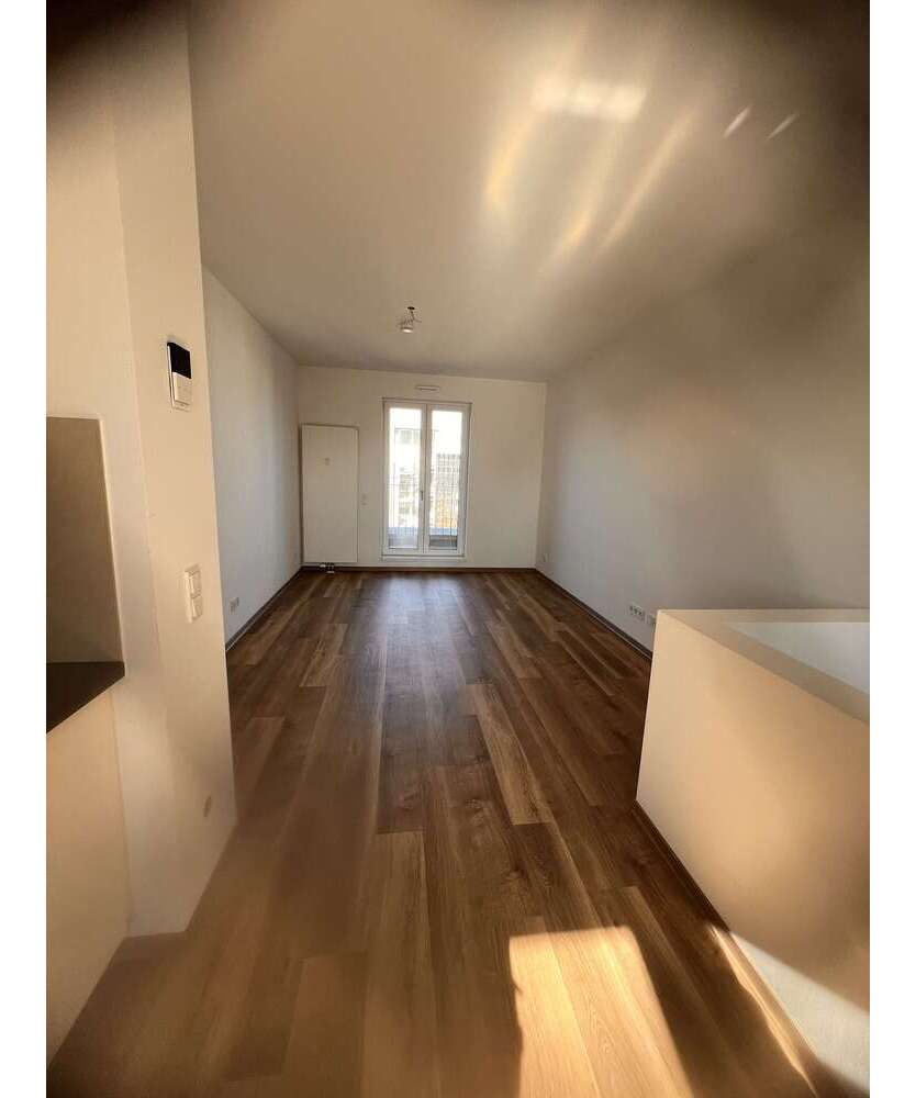 Wohnung zum Mieten in Frankfurt 1.200 € 48.46 m²