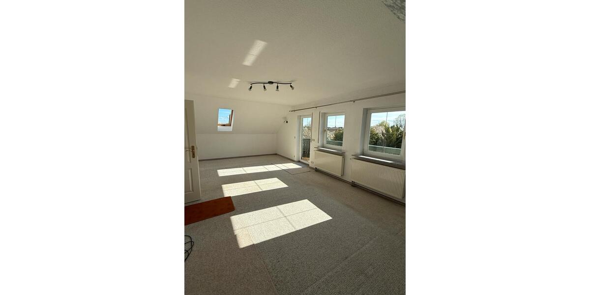 Haus im Grünen: EFH mit kleiner ELW und großem Garten 3 zimmer