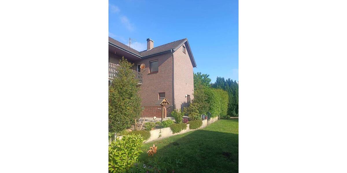 Vielseitiges Mehrfamilienhaus mit Entwicklungspotenzial in Oldenburg-Kreyenbrück 1 zimmer