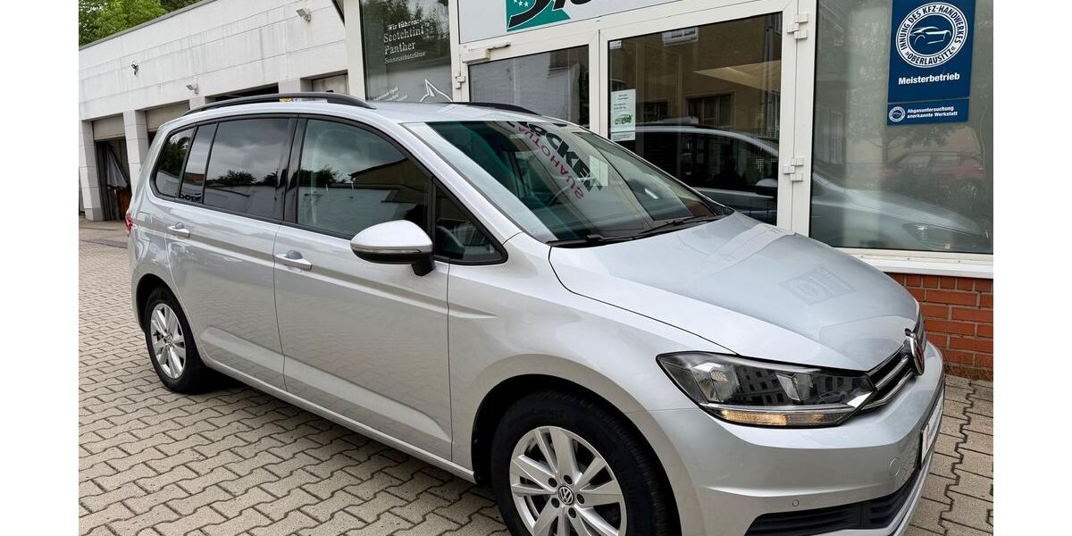 VW Touran 89.000 km 23.450 &euro; Görlitz 02826