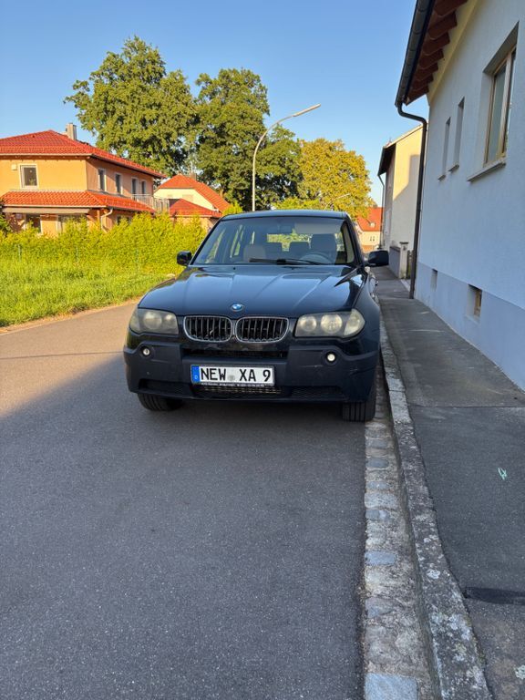 BMW X3 345.000 km 1.999 € Grafenwöhr 92655