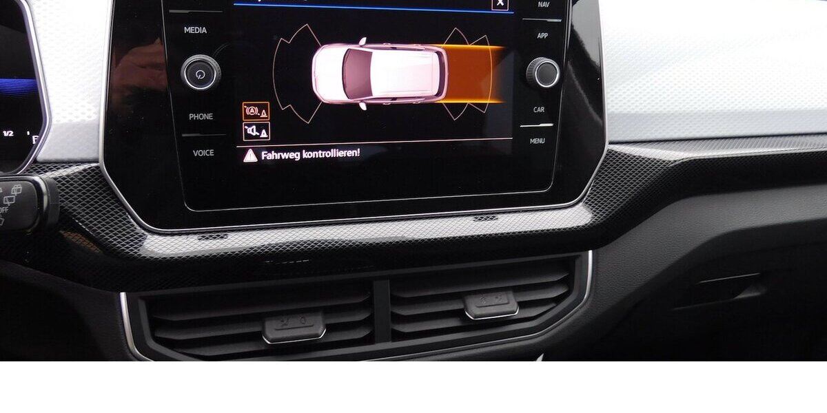 VW T-Cross 1.0 Life Goal BMT TSI Klima Navi 25.800 km 18.990 € Vordorf 38533