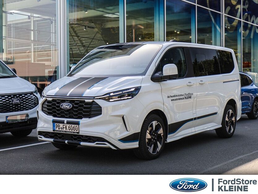 Ford Tourneo Custom 12.000 km 55.990 € Paderborn 33102