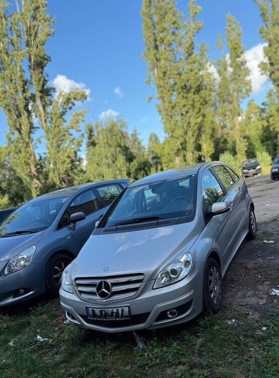 Mercedes-Benz 2008 133.000 km 4.600 € Berlin 10178