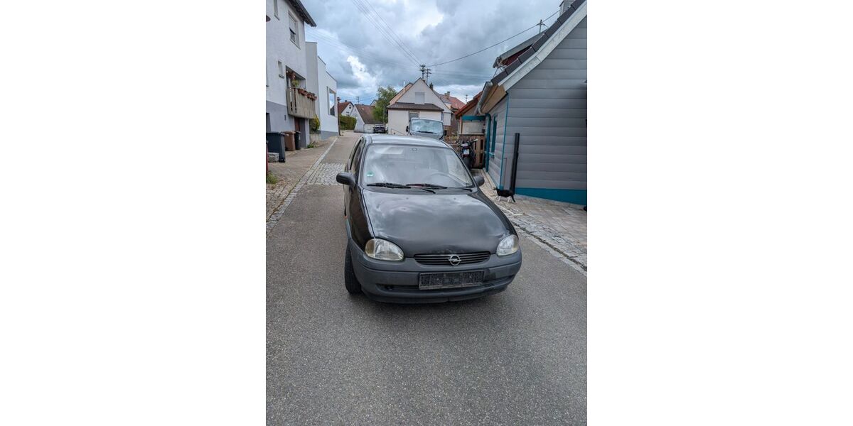 Opel Corsa 81.100 km 800 &euro; Niederstotzingen 89168