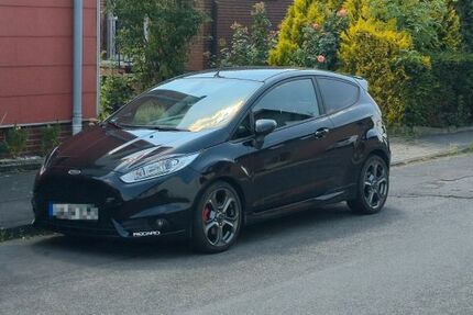 Ford Fiesta 124.000 km 9.400 &euro; Wachtberg 53343