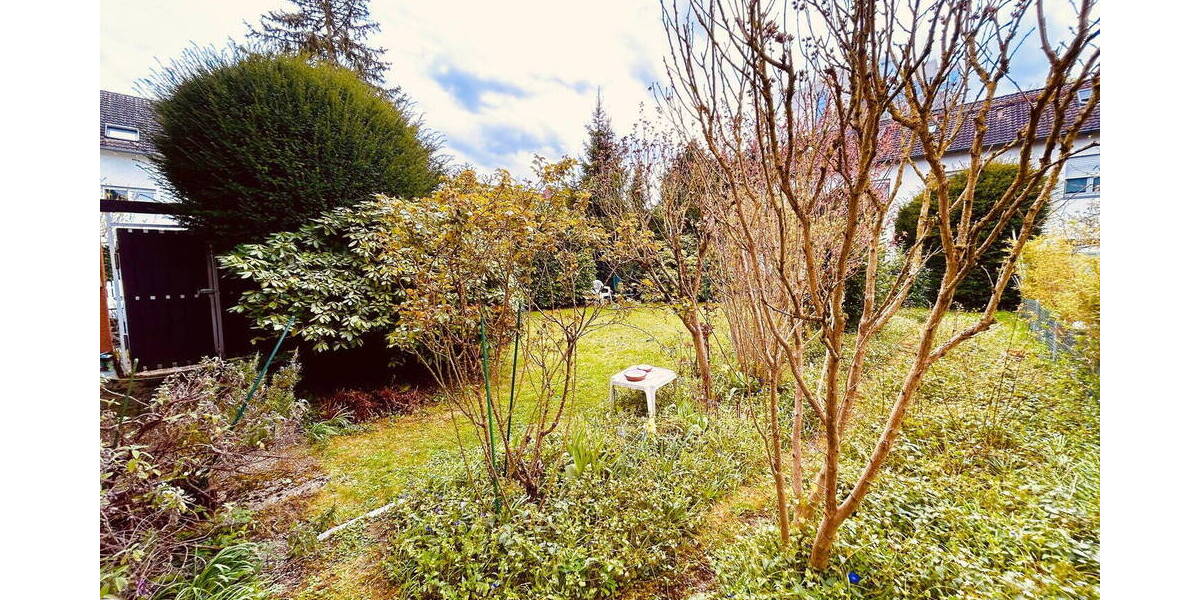 Reihenendhaus Frankfurt Hausen - 7 Zimmer, 177 m&sup2;, 779.000&euro; | Angebot:26188389