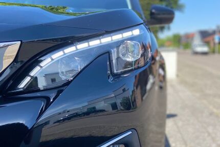 Peugeot 3008 123.833 km 11.000 &euro; Geilenkirchen 52511