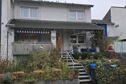 Reihenmittelhaus in Nauheim inkl Garage 5 zimmer