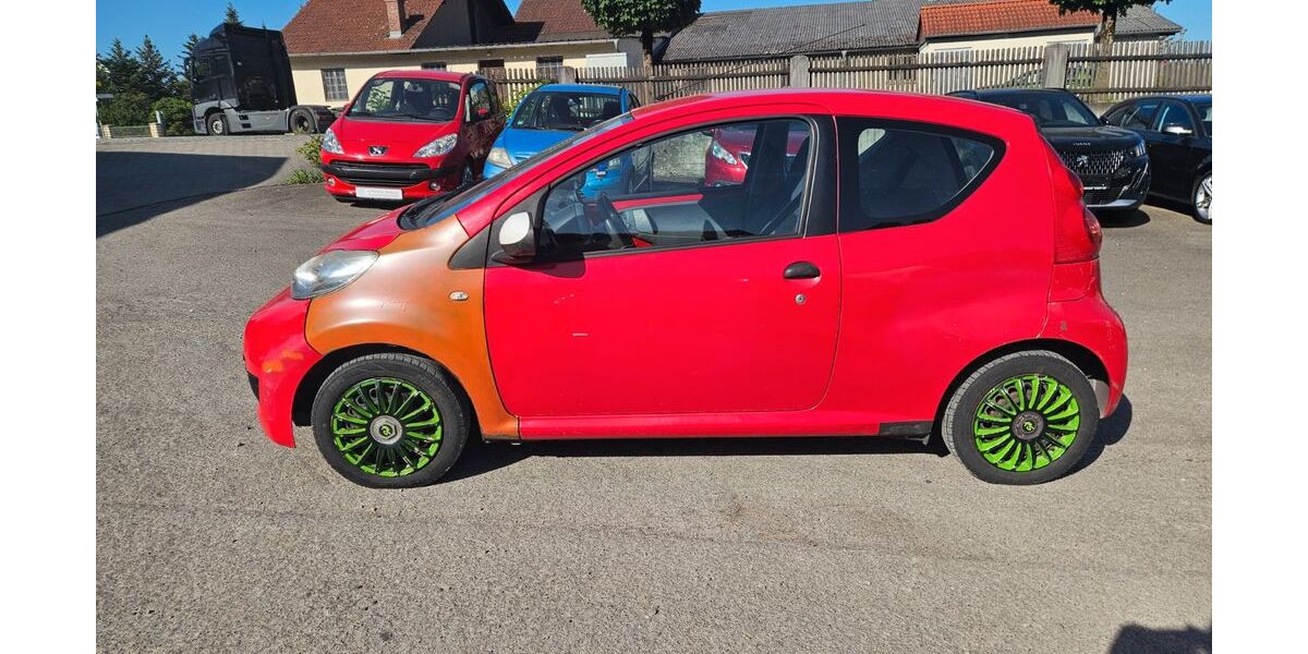 Peugeot 107 199.500 km 1.190 &euro; Altenstadt / Iller 89281