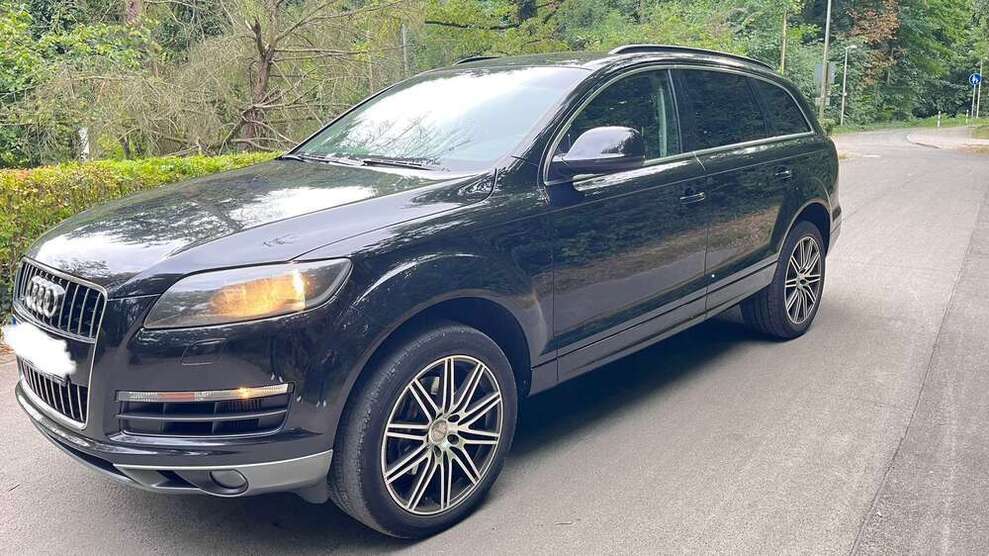 Q7